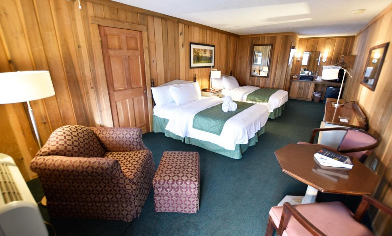 Graves Mountain Farm & Lodges Syria Екстериор снимка