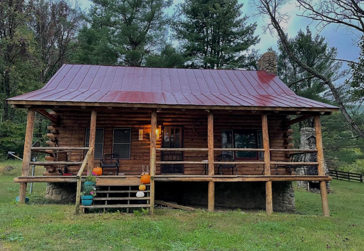 Graves Mountain Farm & Lodges Syria Екстериор снимка